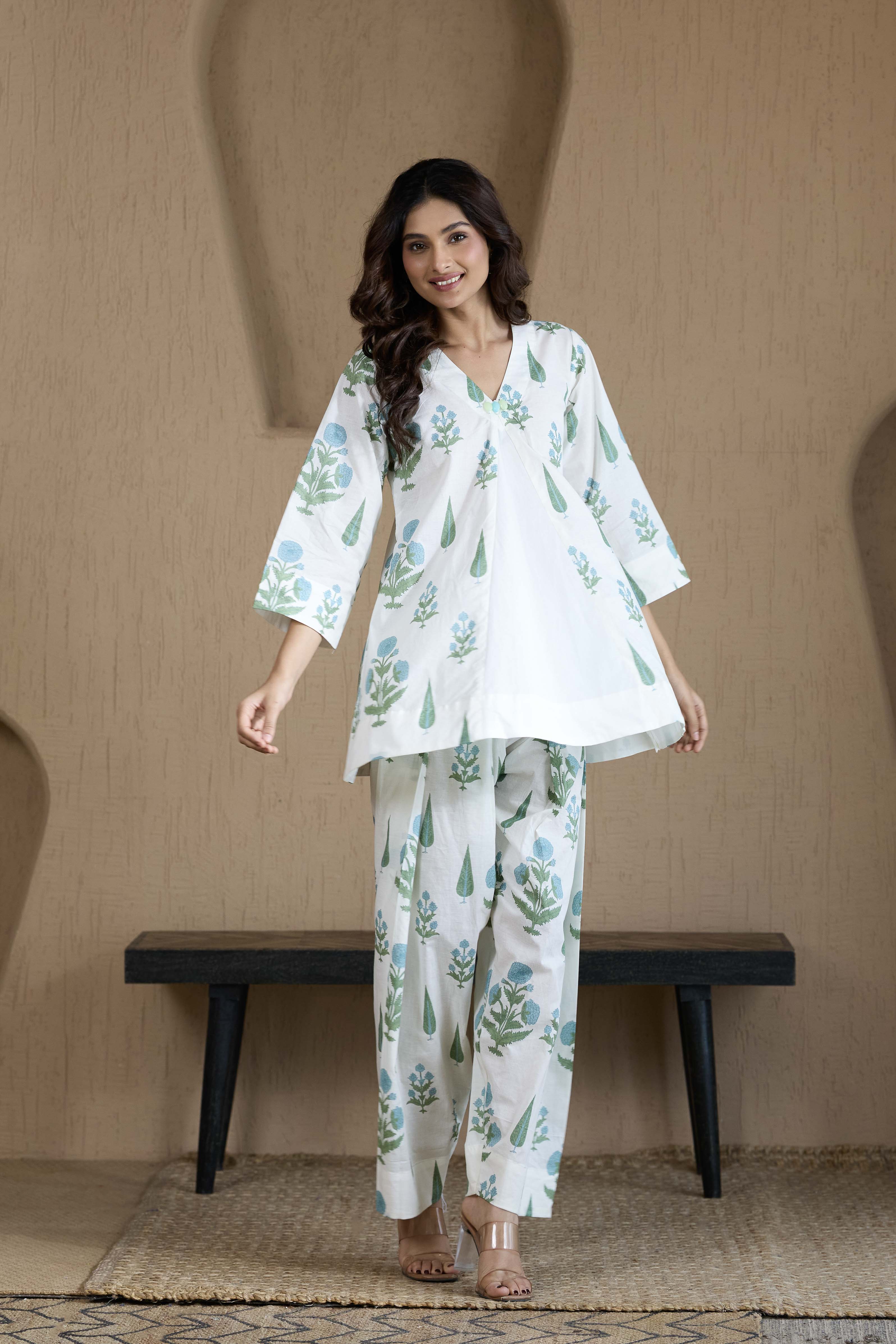 BASIKALI | Gul Farshi - image 3