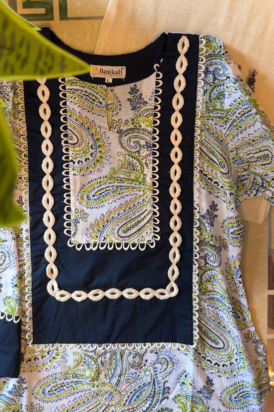 BASIKALI | Blue Paisley Farshi Set - image 3